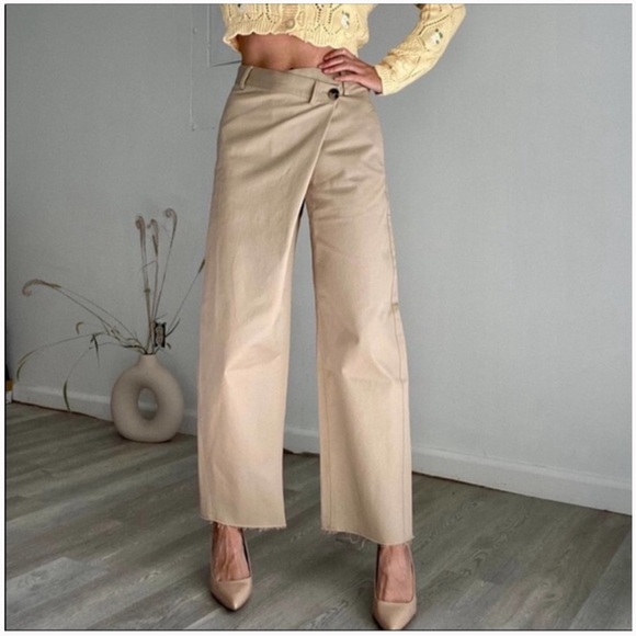 Zara Pants - NWT ZARA HIGH-WAIST WIDE LEG ASYMMETRIC WAIST TROUSERS PANTS SZ M TAN CAMEL